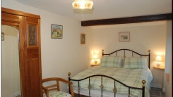 Buzzard Cottage Double Bedroom