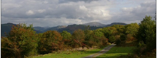 The drive into Dolgellau from Tal y Waen